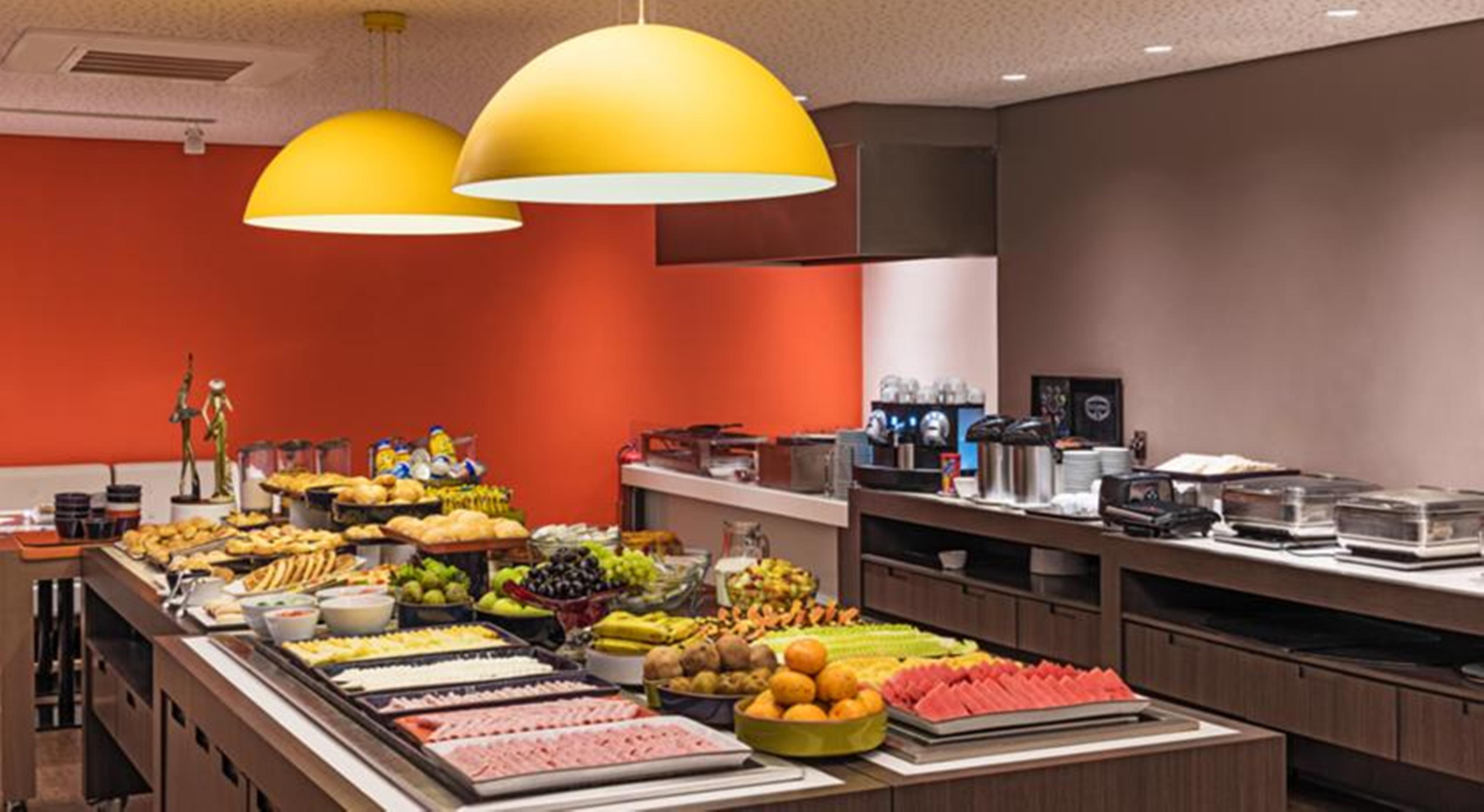 Novotel Манаус Экстерьер фото