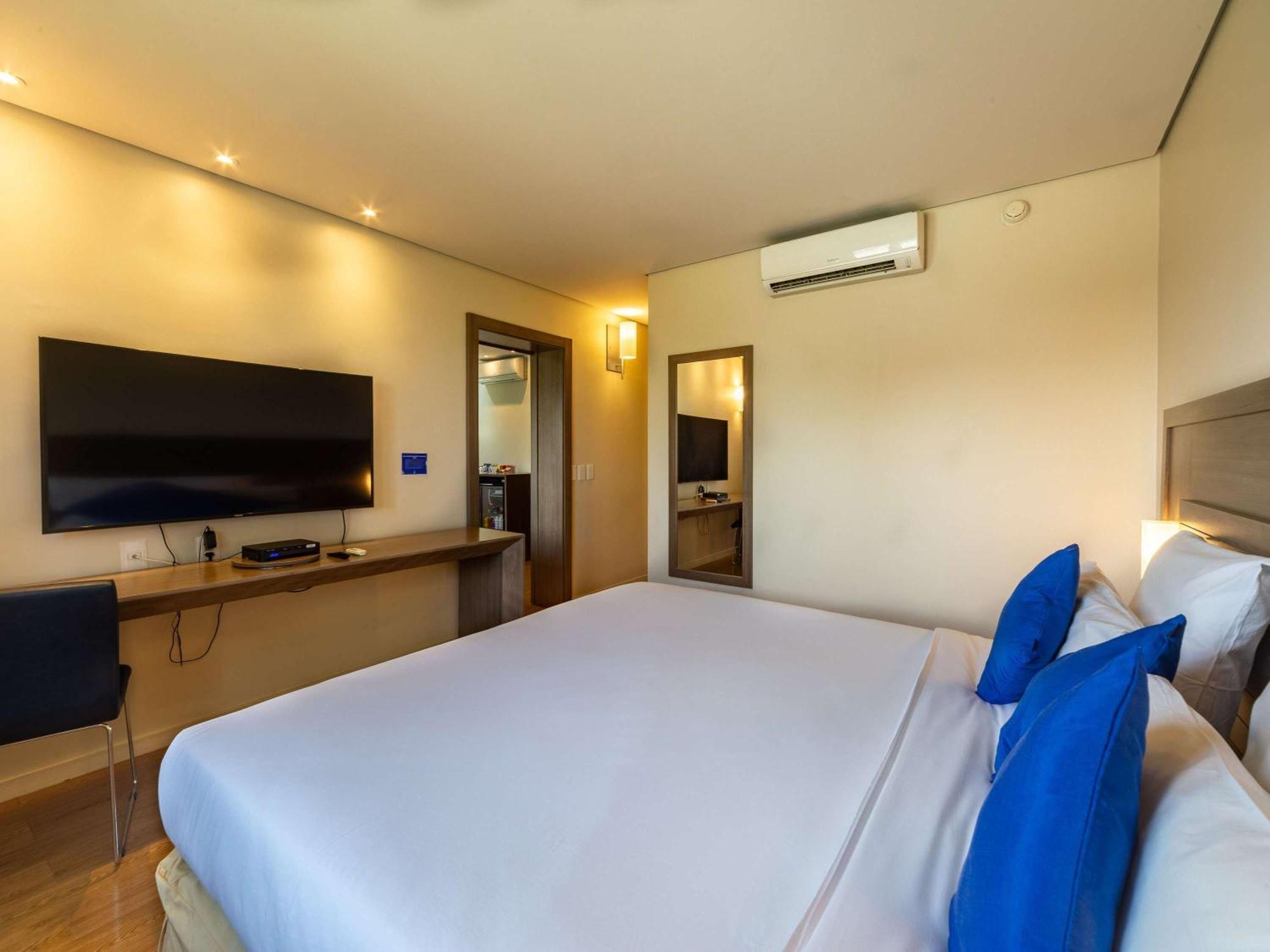 Novotel Манаус Экстерьер фото