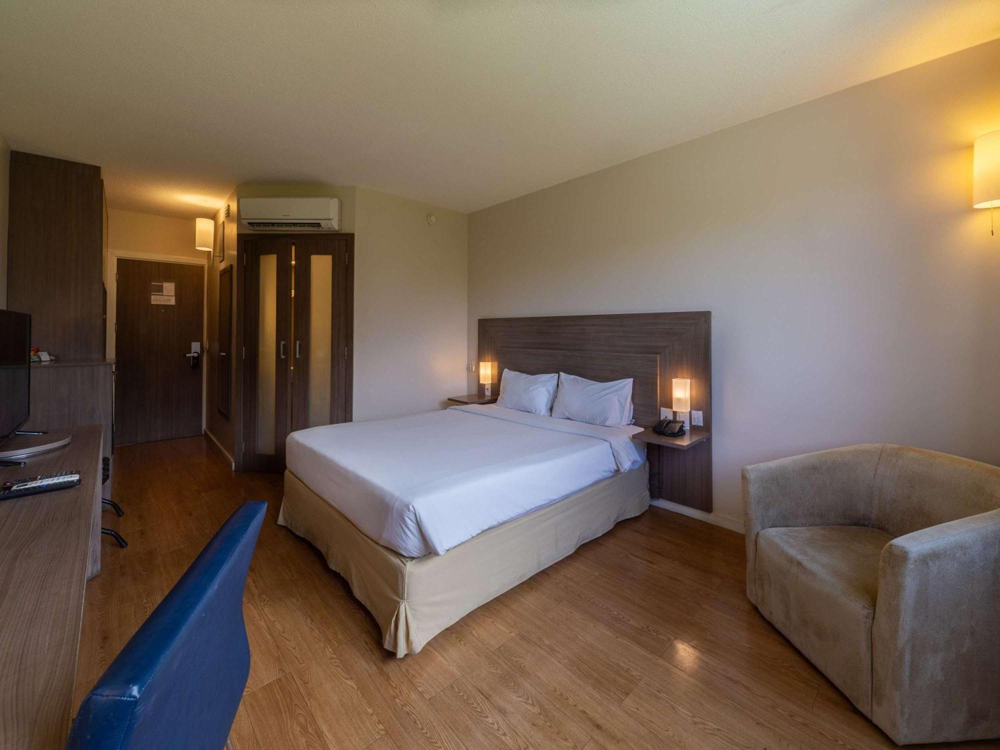 Novotel Манаус Экстерьер фото